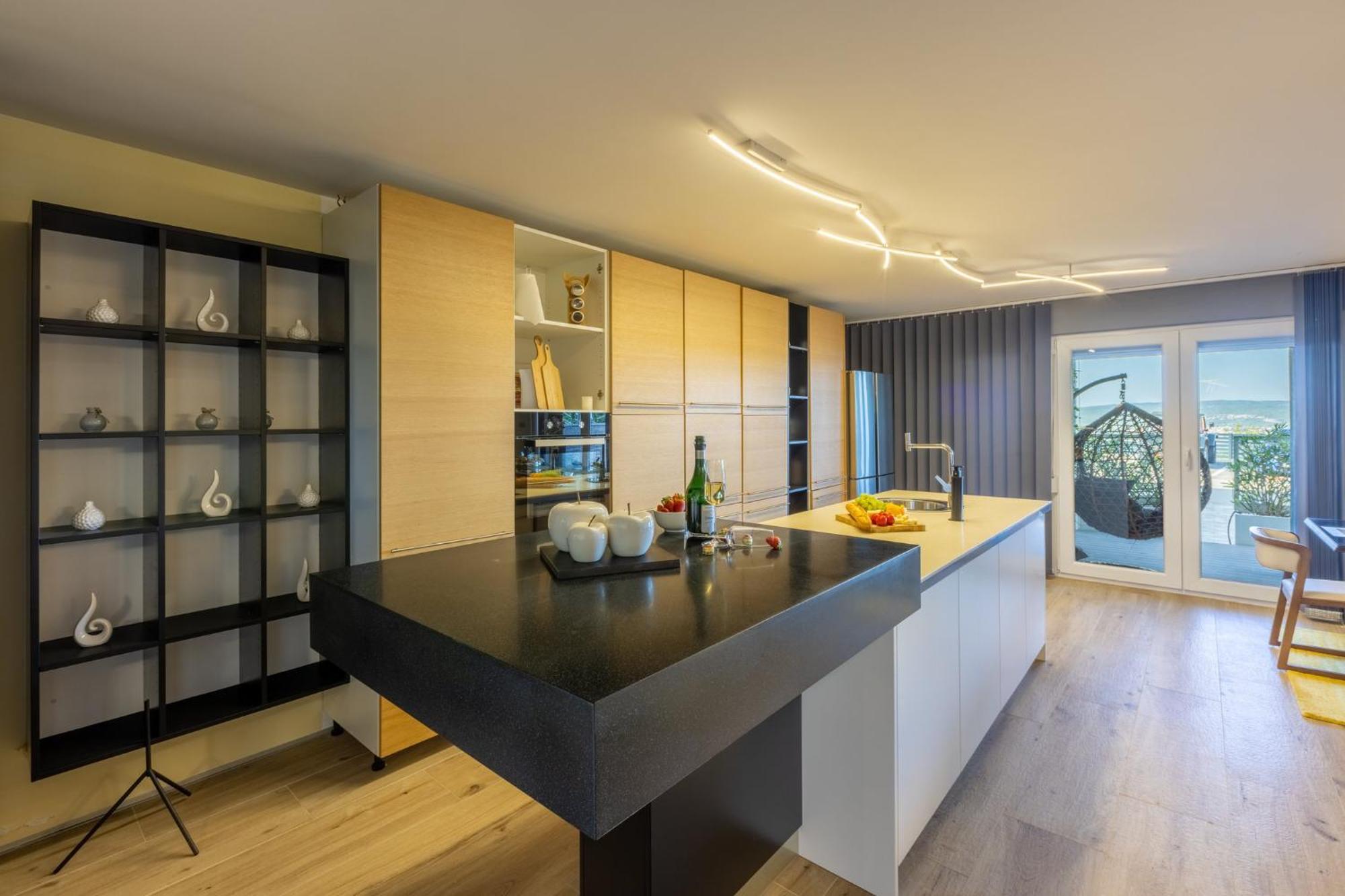 Panoramica Apartment With Whirlpool Crikvenica Buitenkant foto
