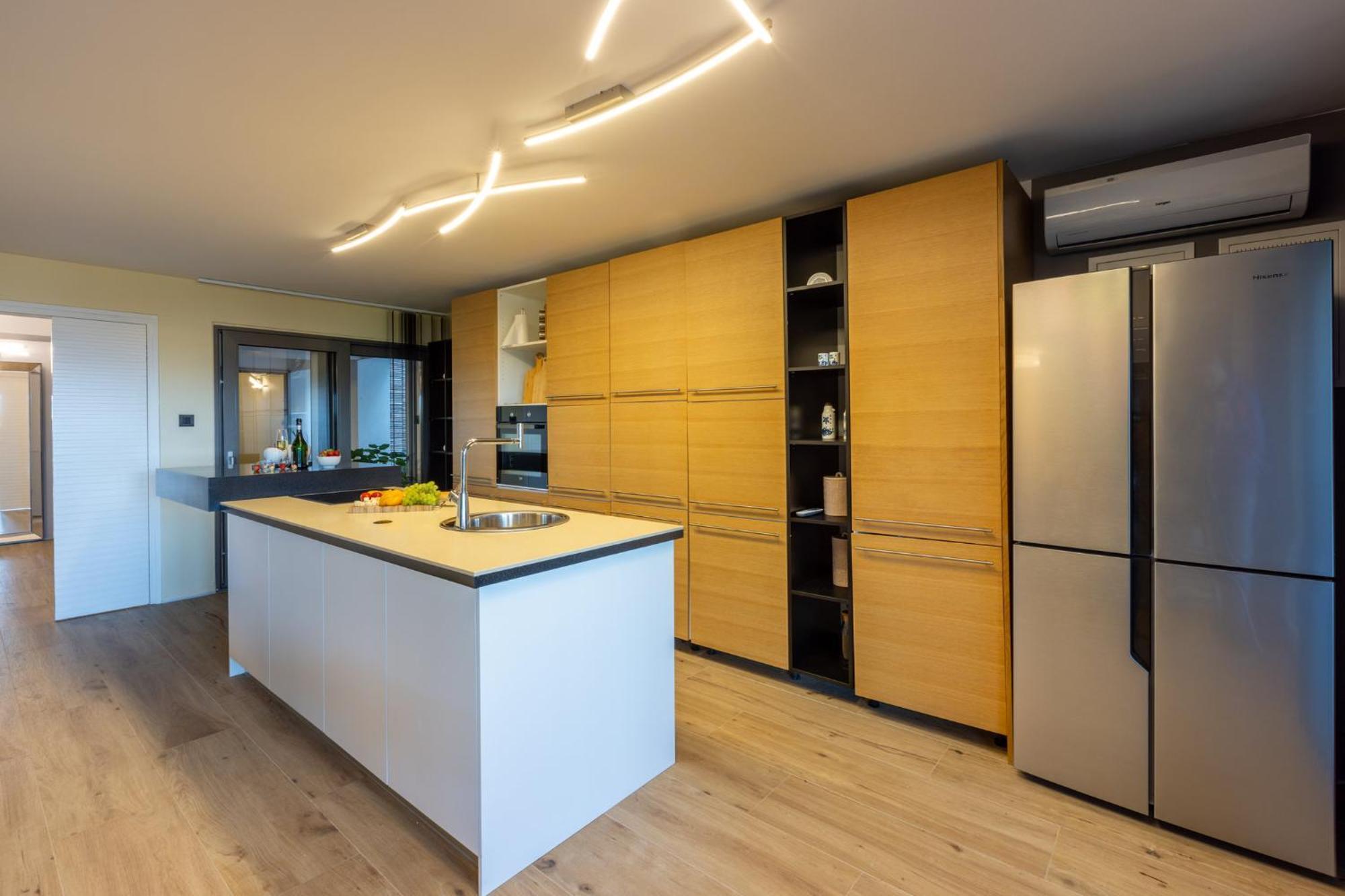 Panoramica Apartment With Whirlpool Crikvenica Buitenkant foto